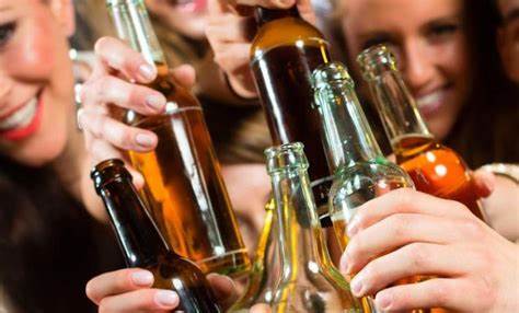 Allarme Oms, oltre la metà dei 15enni europei ha già assunto alcolici