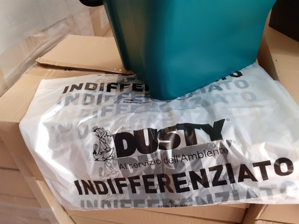 Caltanissetta, nisseni “allergici” alla differenziata: rifiuti non conformi, sanzionati 15 utenti