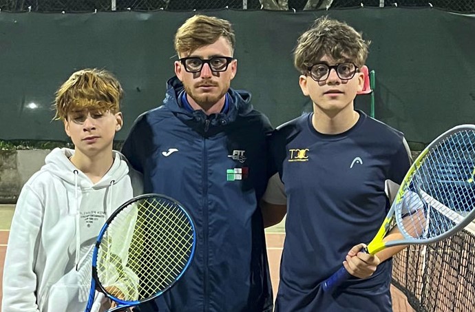Il Tennis Club Caltanissetta brilla sia nei campionati a squadre veterani e giovanili