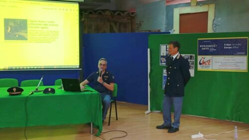 Caltanissetta. La Polizia orienta gli studenti maturandi del “Rapisardi” per le scelte da compiere dopo il diploma