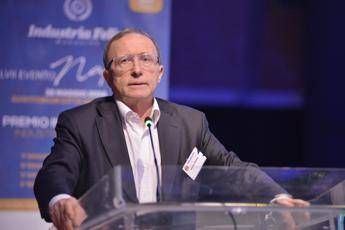 Ambiente, Bonavitacola: “Lavorare per un mondo migliore”