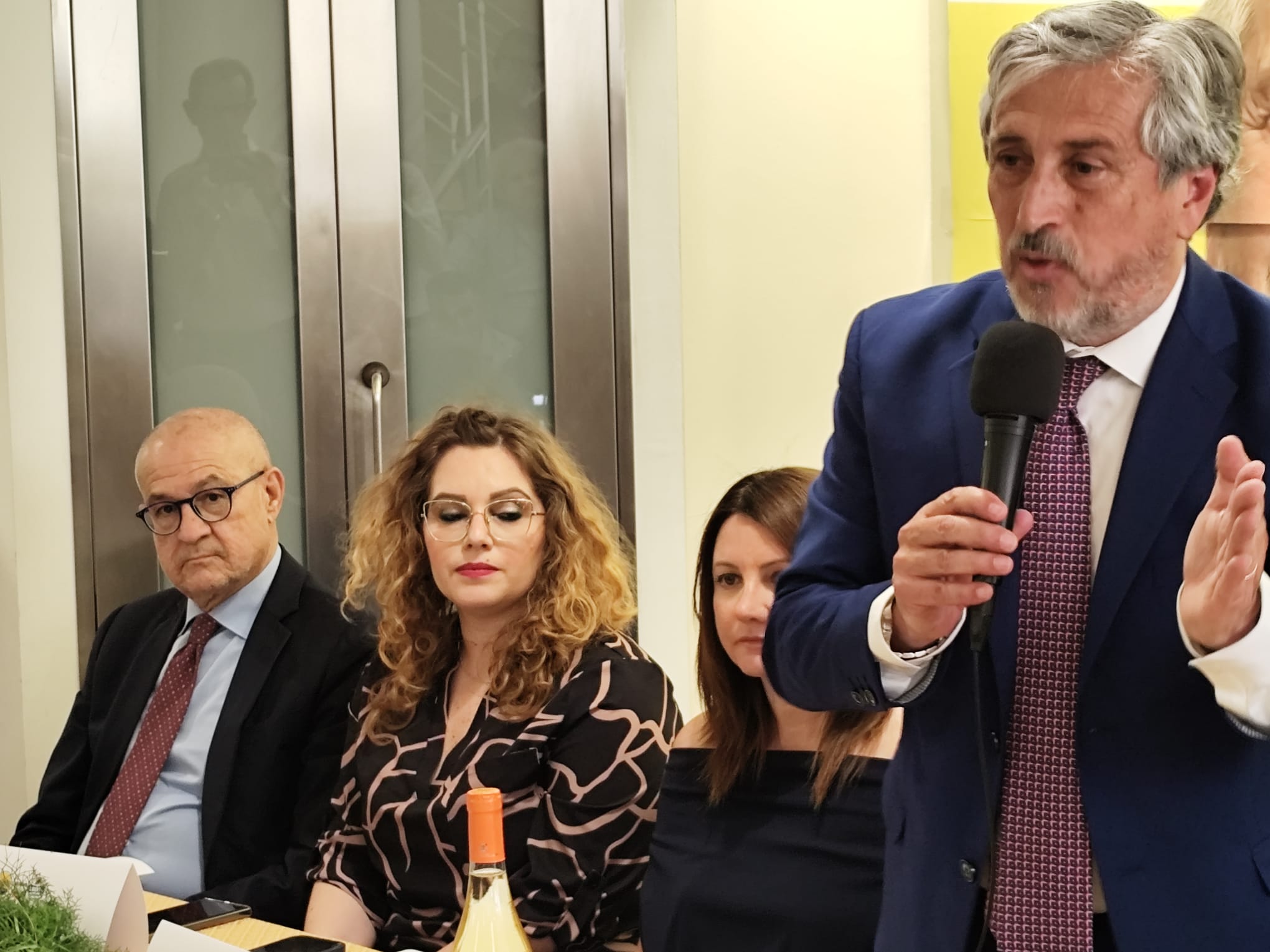 Amministrative a Caltanissetta. Gambino presenta gli assessori: “Una squadra forte dal punto di vista politico e tecnico, continueremo a migliorare la città”