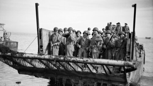 “Il grande esperimento”: interessante saggio storico di  Sergio Distefano sull’Amgot in Sicilia nel 1943