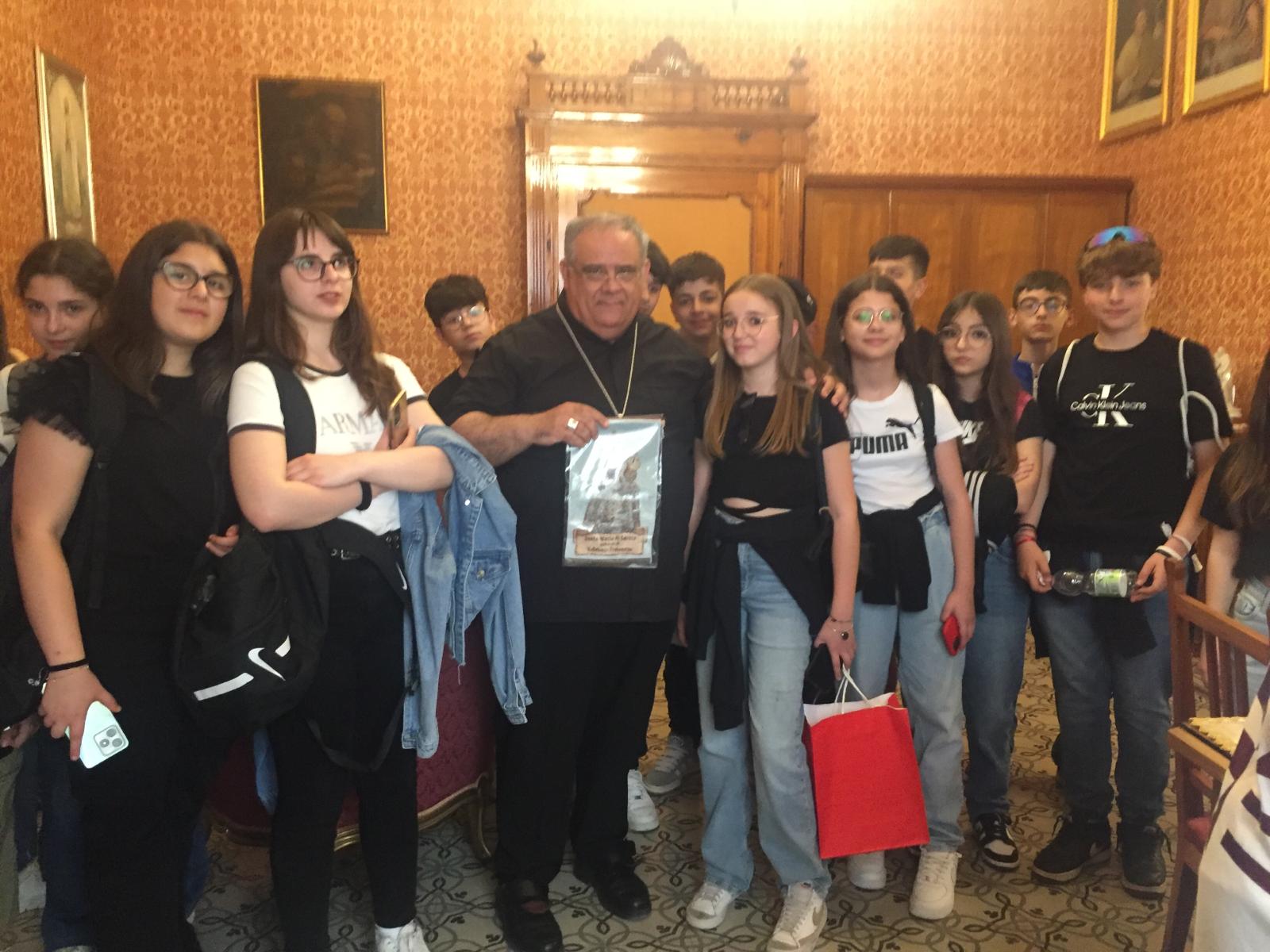 Alunni del Comprensivo Vallelunga-Marianopoli in gita scolastica a Siracusa e Noto