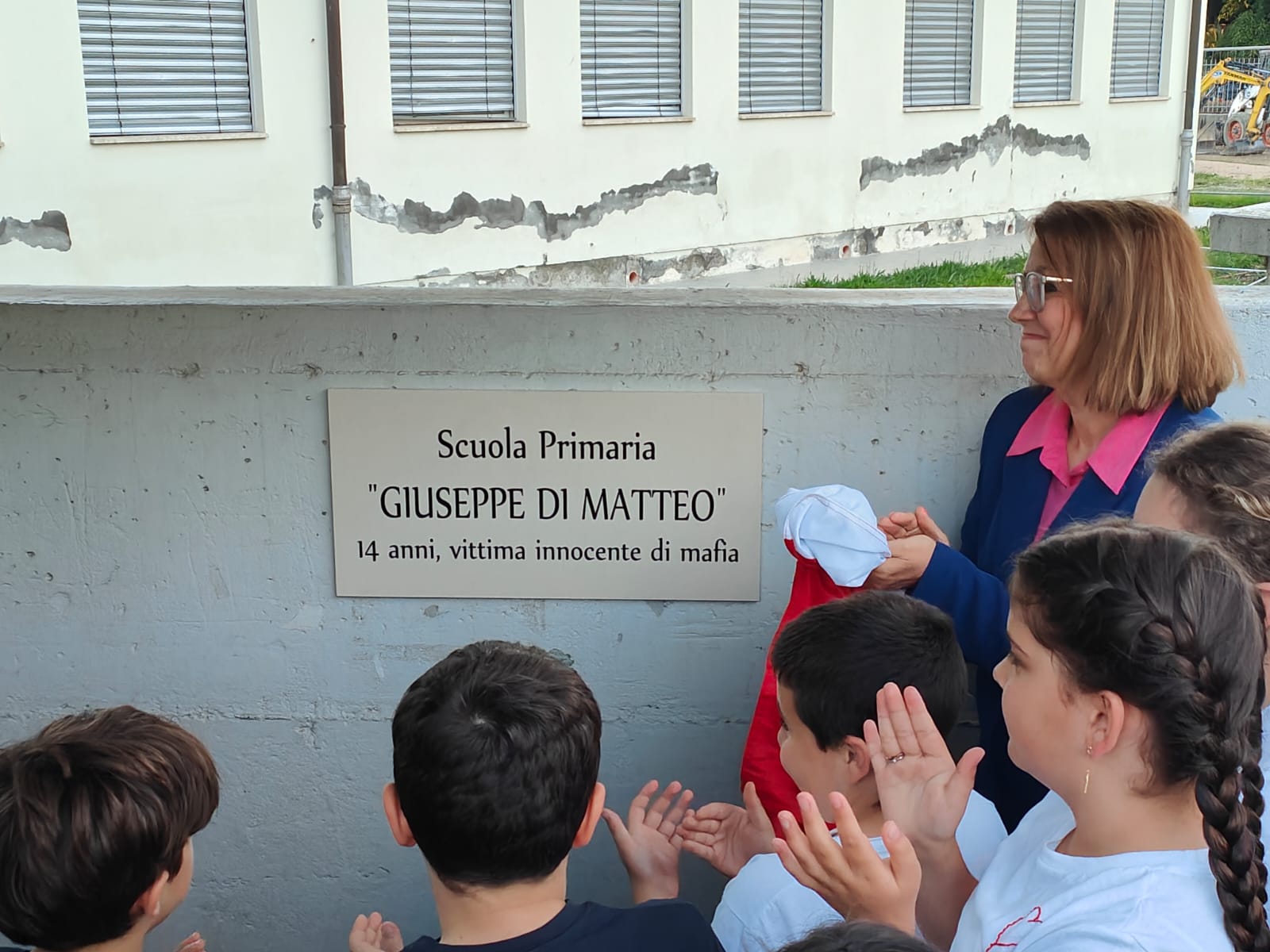 Intitolata al piccolo Di Matteo la scuola primaria di Bertinoro. Il sindaco di San Giuseppe Jato, Siviglia: “Il piccolo Giuseppe ricordato in tutta Italia”