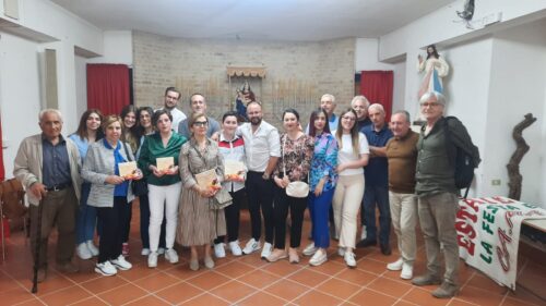 Mazzarino s’è vestita di fiori per la festa del SS Crocifisso dell’Olmo