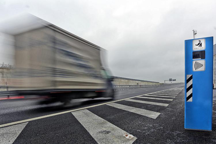 Autovelox, ecco il decreto: cosa cambia con le nuove regole