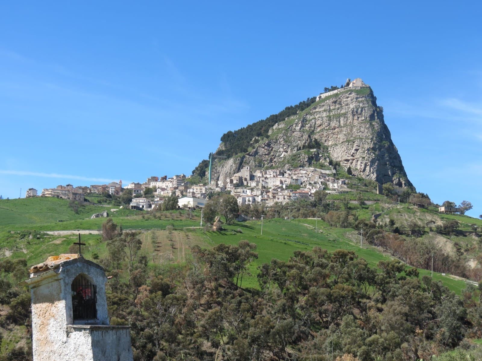 Sutera. Guasto su linea telefonica: connessione sul territorio non funziona