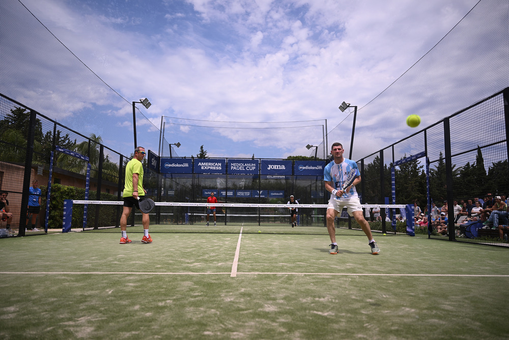 Mediolanum Padel Cup. Una domenica da leoni: le finali e i grandi ex del Palermo tra le Football Legend