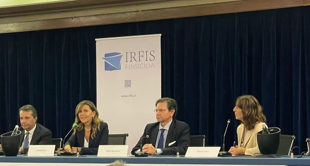 Albanese: “Fuori da bilancio Regione i Fondi Ue destinati alle imprese”