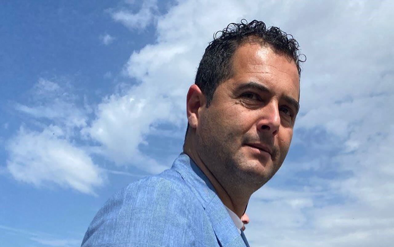 Gela. Solidarietà del neo sindaco Terenziano Di Stefano al maestro Giovanni Iudice per vile gesto al suo murales