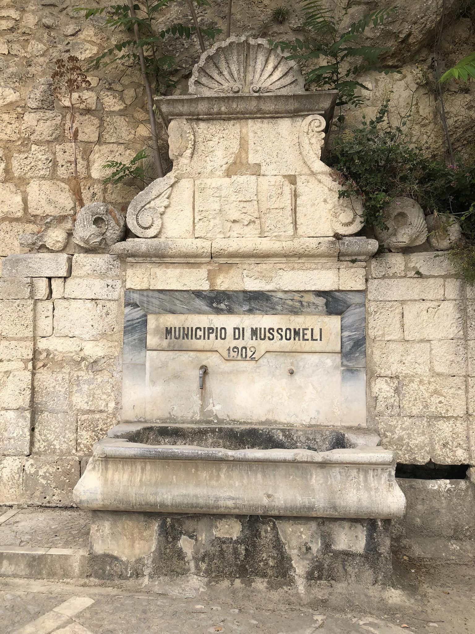 Mussomeli, ironia su social per l’acqua. Il risentimento della locale Pro Loco