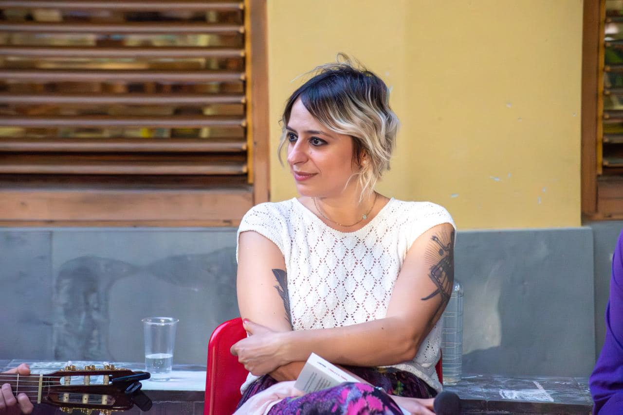 Caltanissetta. Il 28 giugno sulla scalinata della Grazia di via Maddalena Calafato si presenta il libro “L’isola e il tempo” di Claudia Lanteri