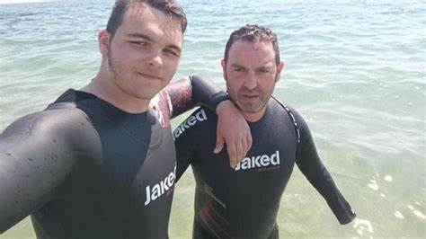 Disabile attraversa lo Stretto a nuoto il 2 luglio dal pilone di Messina