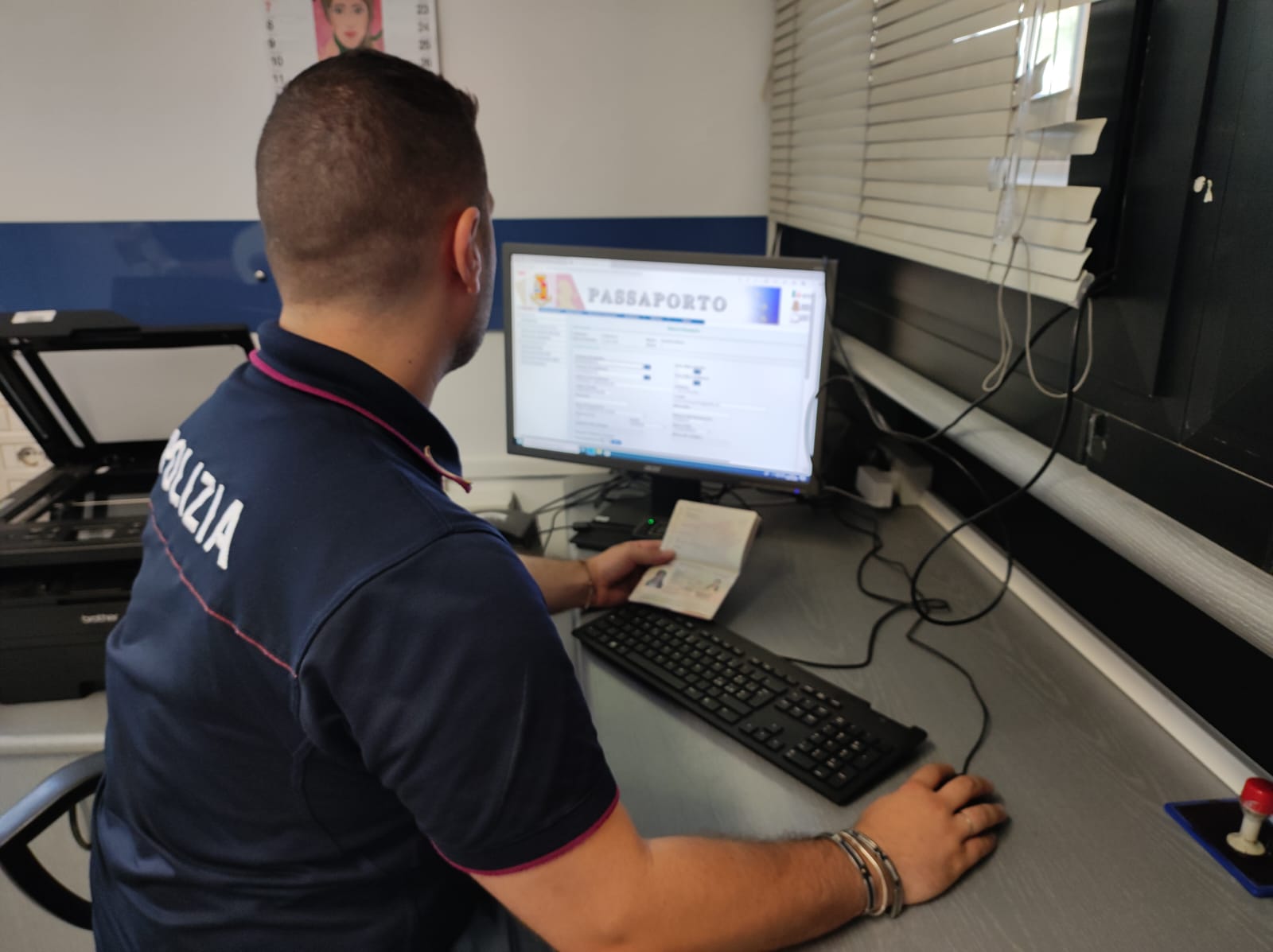 Caltanissetta. In Questura stampati 4.102 passaporti, il 7% in più rispetto allo stesso periodo dell’anno precedente