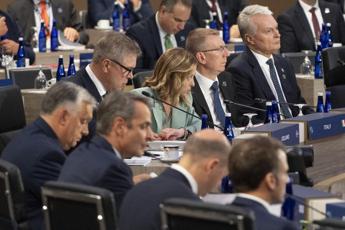 Nato, Meloni rassicura alleati: “Italia con Ucraina, nostra spesa militare in aumento”