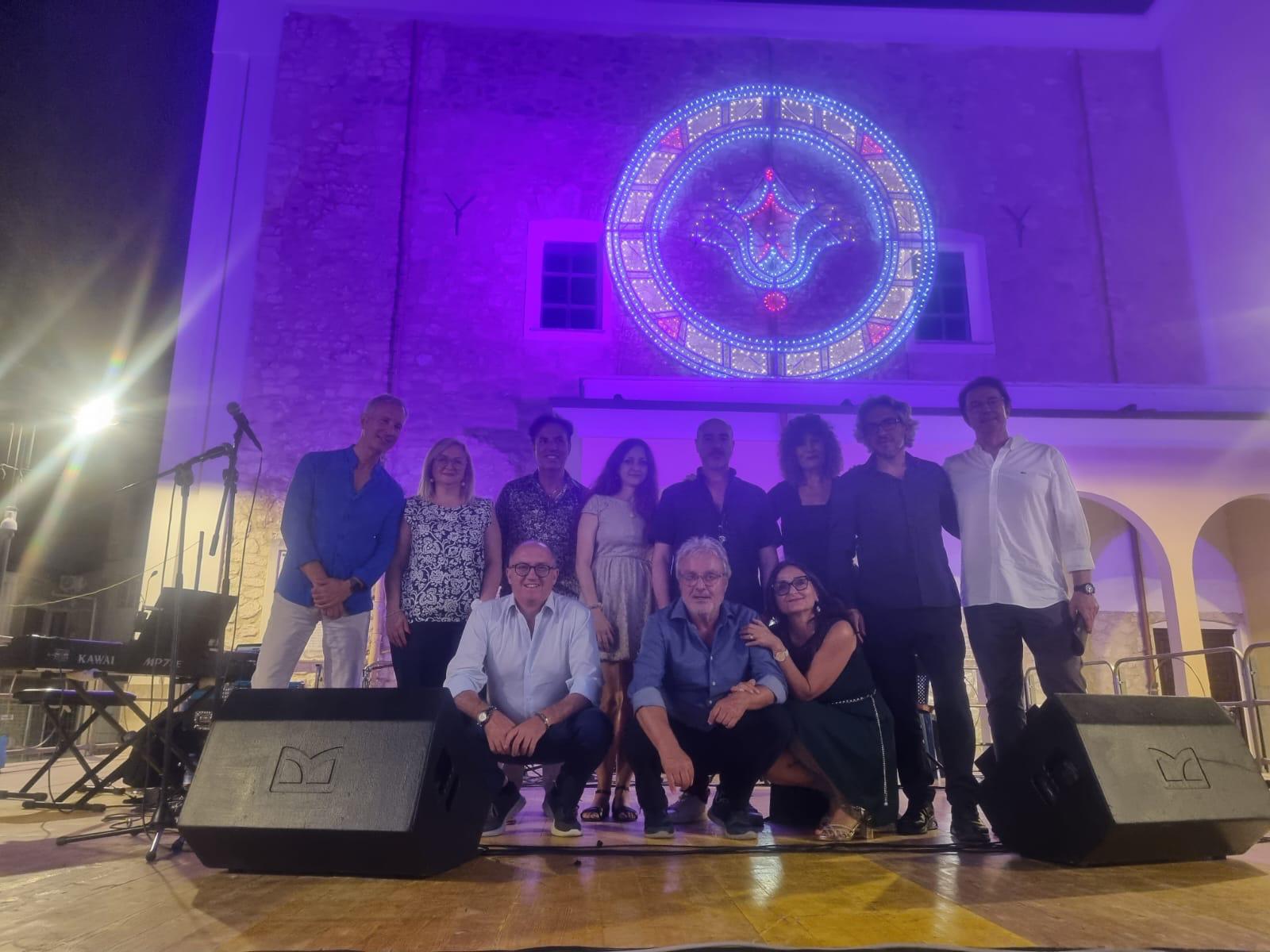 Applausi a Milena per “Verro e la Parabola delle Verghe”