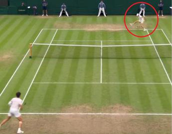 Wimbledon, la magia di Sinner gela Shelton – Video