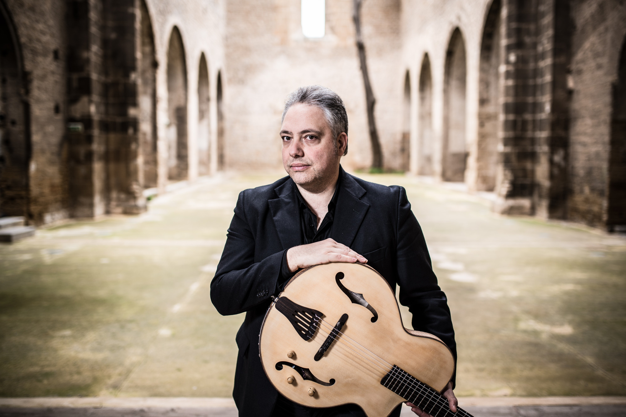 Caltanissetta. “Un’orchestra a sei corde” di Francesco Buzzurro: venerdì 5 luglio il concerto jazz gratuito al Margherita