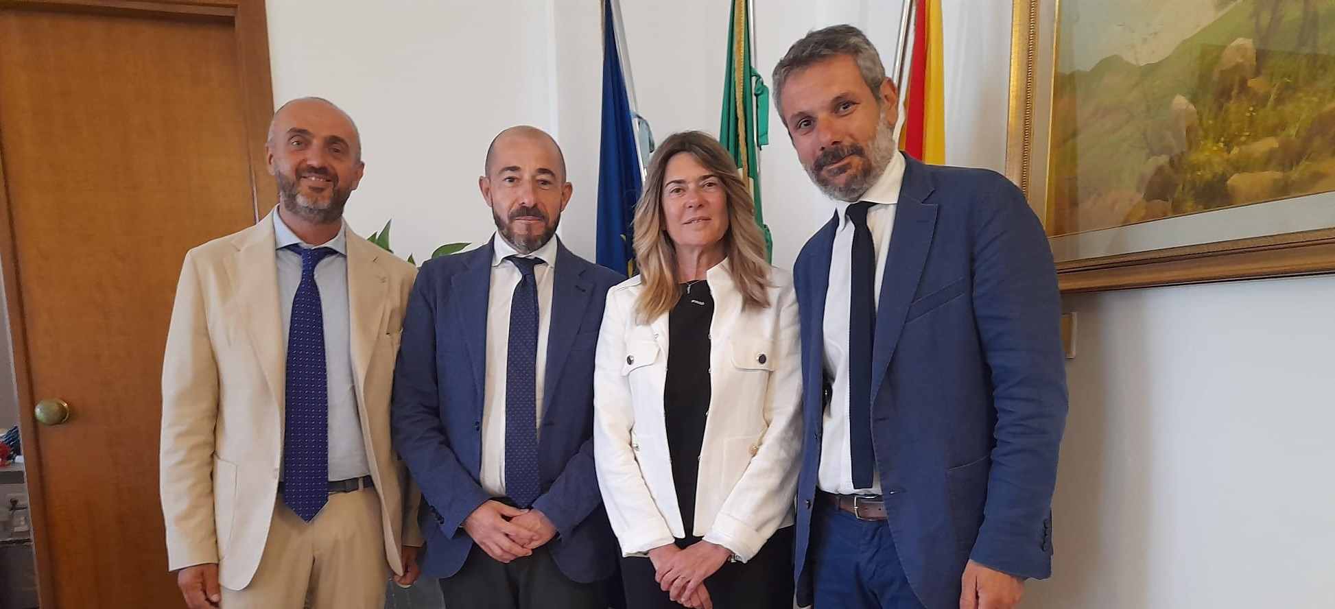 Gela. PalaCossiga e stadio Presti: Morgana e Favitta incontrano l’assessore Amata