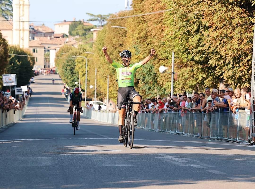 Ciclismo. Brillante successo per il campofranchese Domenico Cirlincione al 54° Gran Premio Chianti Colline d’Elsa Under 23