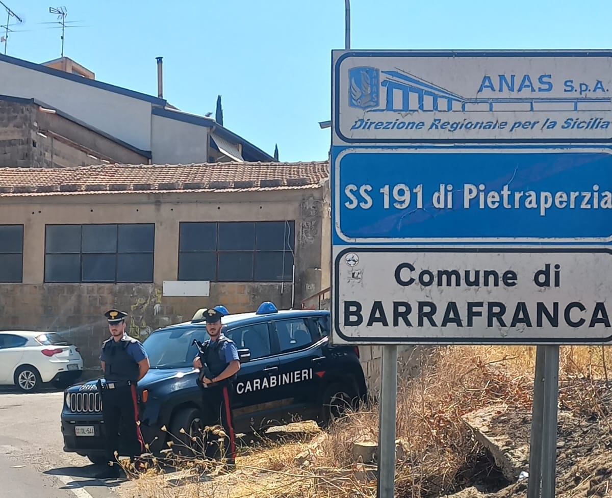 Controlli dei Carabinieri nell’Ennese: ritirate 10 patenti e 8 carte di circolazione