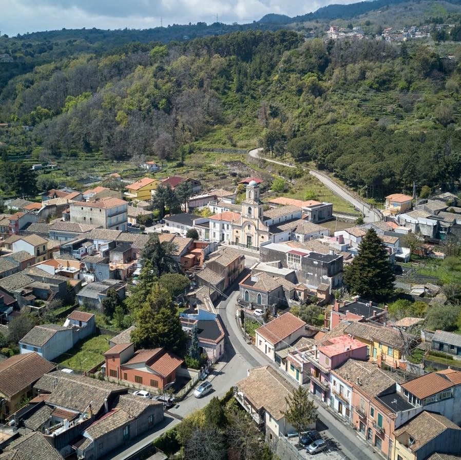 Borgo di Presa, sabato 10 agosto l’inaugurazione della mostra fotografica “Sorgenti”