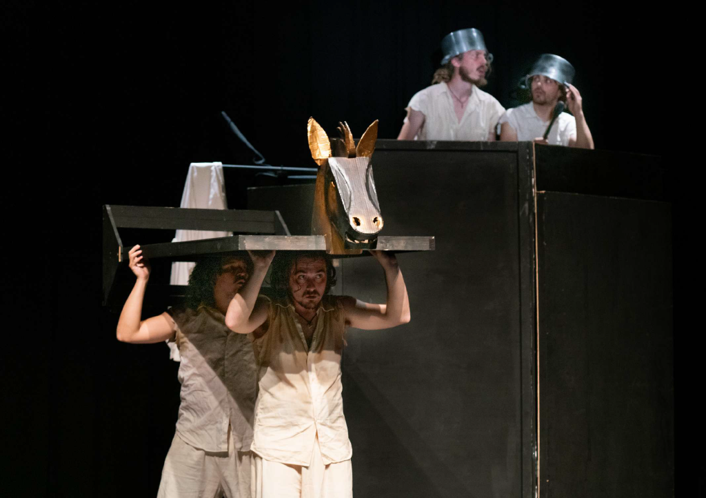 Teatri di Pietra in Sicilia. Settimana ricca di appuntamenti: si parte oggi con lo spettacolo “Pluto o il dono della fine del mondo”