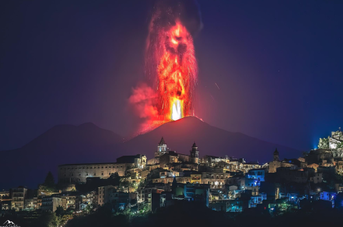 Eruzione Etna, dirottati voli da Catania a Palermo