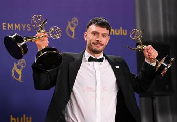 ‘Baby Reindeer’ vince 6 Emmy Awards, il potente discorso di Richard Gadd: “Non arrendetevi”