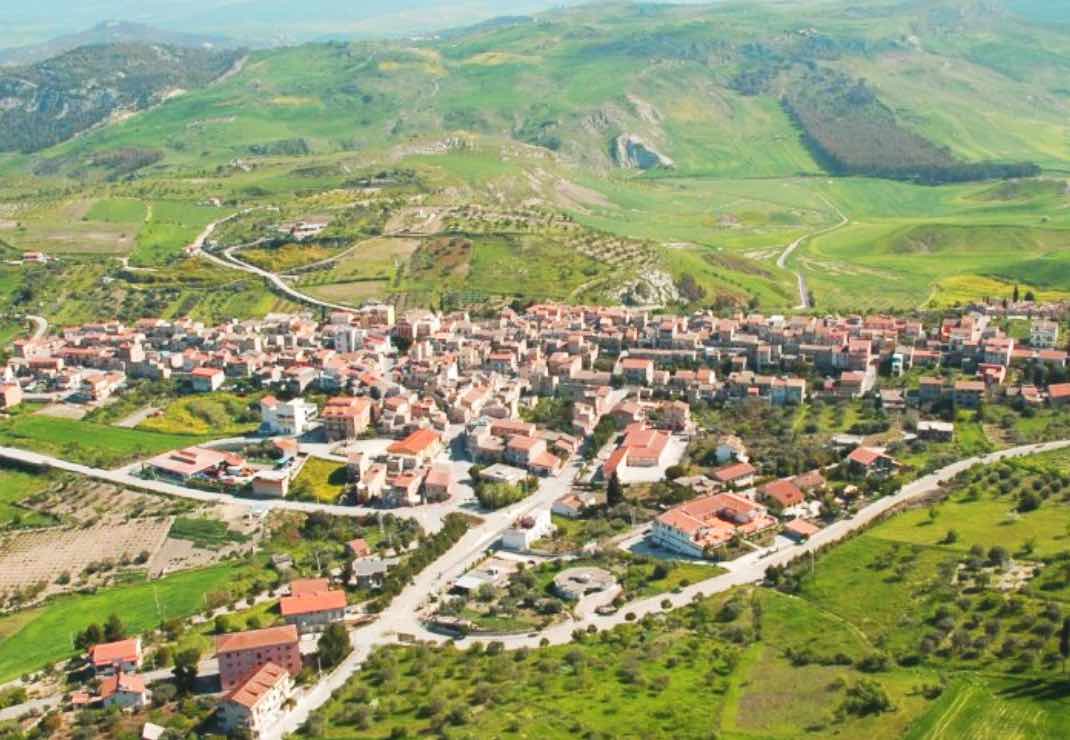 Bompensiere. Nel più piccolo Comune della Provincia differenziata al 73% e 31 mila euro di premialità per la Tari