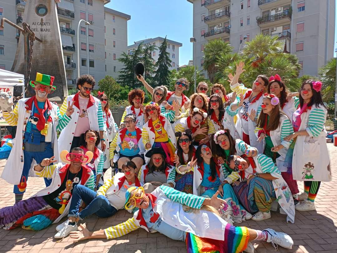 Caltanissetta, associazione di clownterapia “Vip”: il 22 settembre in corso Umberto l’evento “Fai nascere un sorriso”
