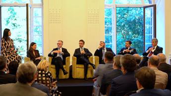 Trasporto aereo, Tursi (UrbanV): “Tra mesi Aerotaxi a bassa quota su cieli Capitale”