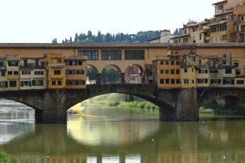 Firenze, si finge turista e occupa da 8 mesi la casa presa per 3 giorni su Airbnb