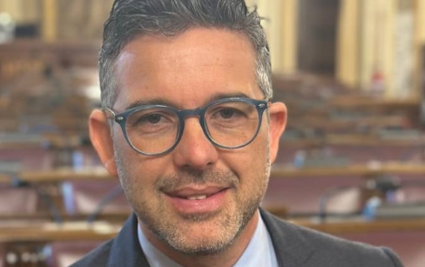 ARS. Finanziaria regionale. Giambona: “Manovra distante da bisogni Sicilia”