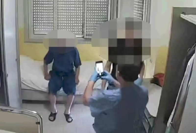 Casa riposo lager a Caltanissetta: insulti ad anziani in chat, cuoca denunciò