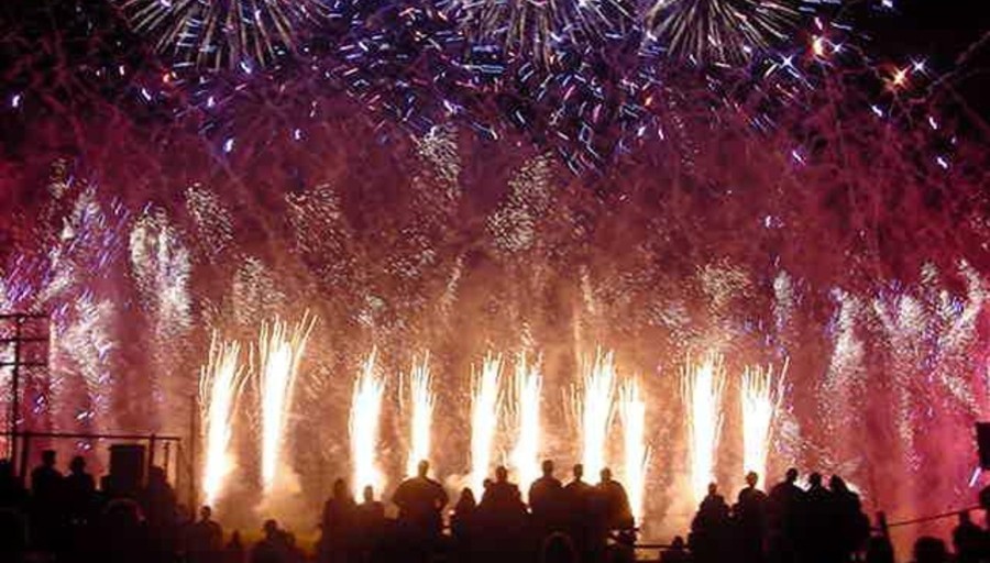 Botti di Capodanno. Appello del Codacons ai sindaci: “Emanino ordinanze per vietarli”