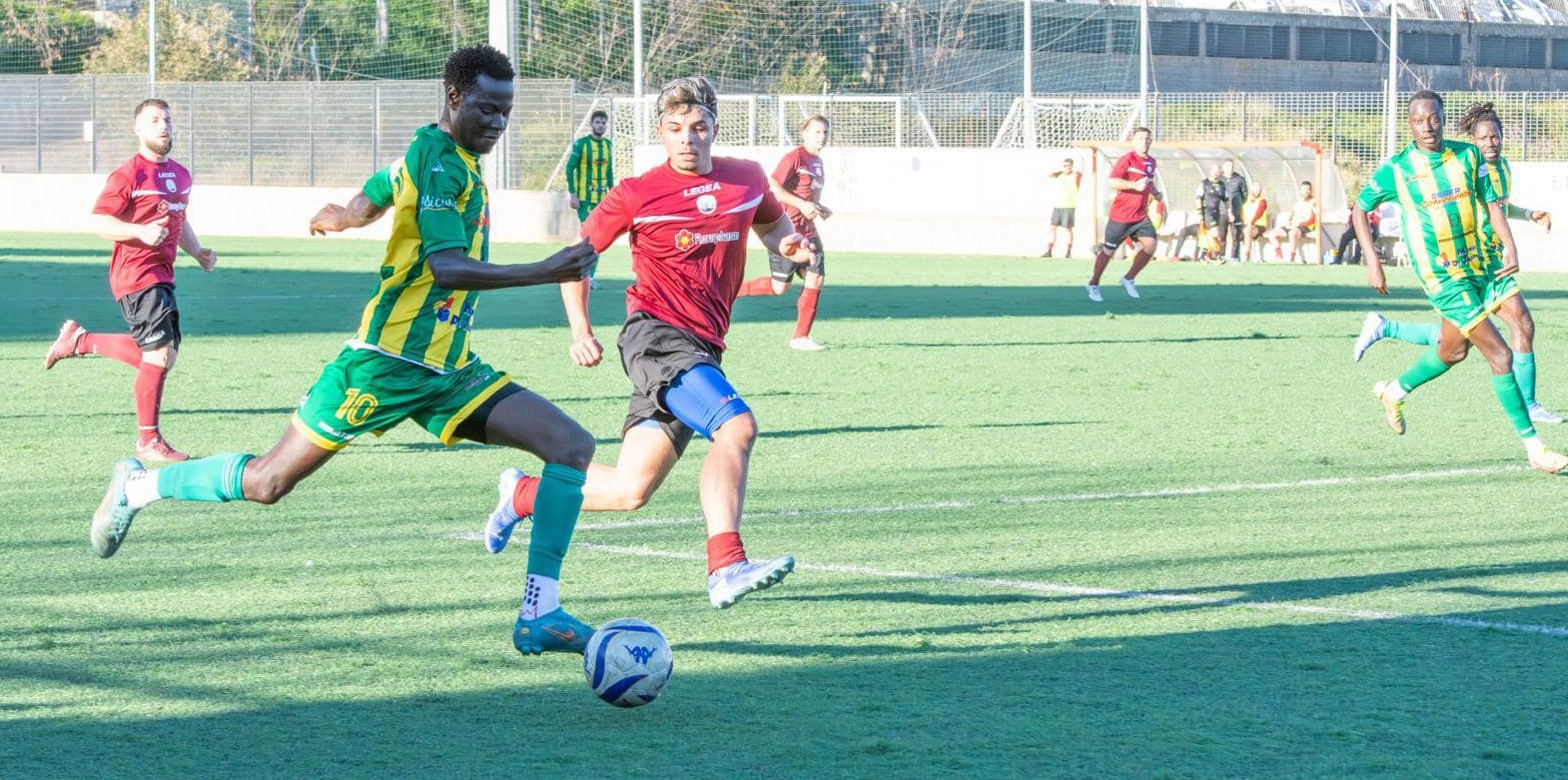 Promozione. Niscemi capolista inarrestabile: battuta 4-2 la Vigor Gela; vince il Serradifalco in gol con Rizzo e Nacci