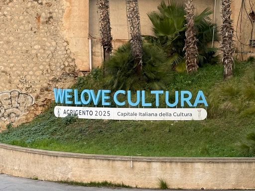 “Lasciatevi abbracciare dalla cultura”, al via gli eventi di Agrigento Capitale italiana della Cultura 2025