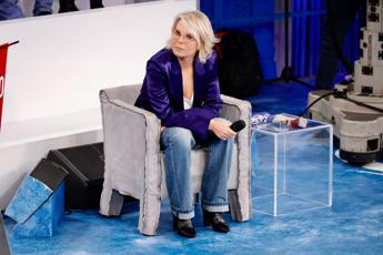 Amici, le anticipazioni e gli ospiti di oggi domenica 26 gennaio