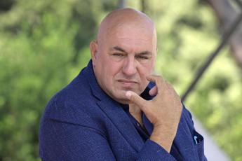 Crosetto: “Possibile invio ufficiali in Ucraina e Medio Oriente per imparare e prepararsi”