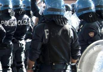Dl sicurezza, tensioni manifestanti-polizia a protesta Roma. Governo pone fiducia