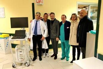 Donato ecografo alla Terapia intensiva ‘Shock e trauma’ del San Camillo Roma