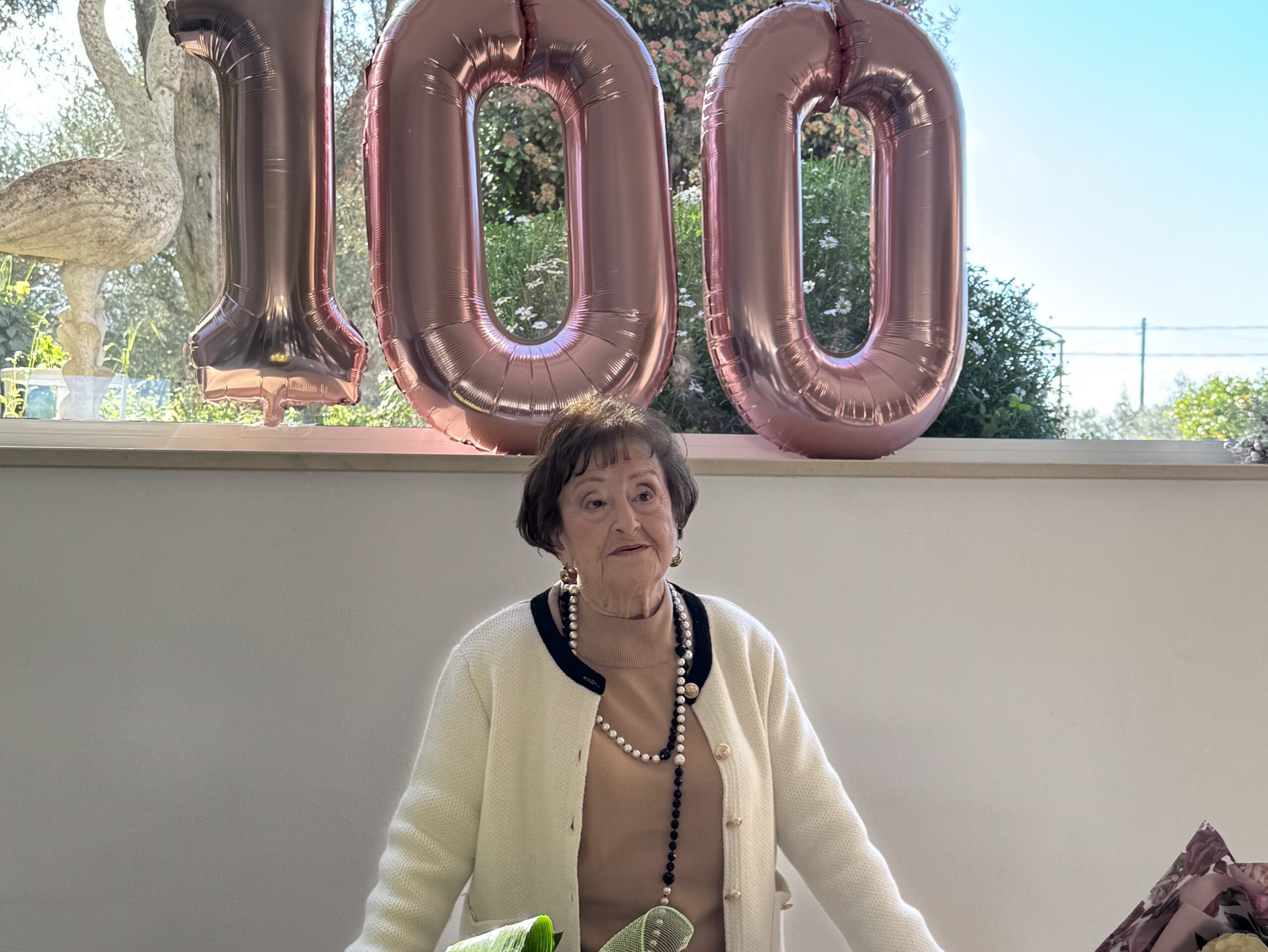Caltanissetta. I 100 anni di nonna Iole Cimino: un traguardo straordinario per una donna speciale