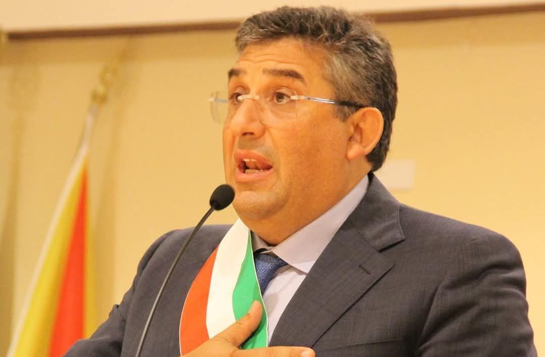 Gallerie Santa Lucia sulla SS118 al buio, il sindaco di Raffadali diffida l’Anas al ripristino dell’illuminazione