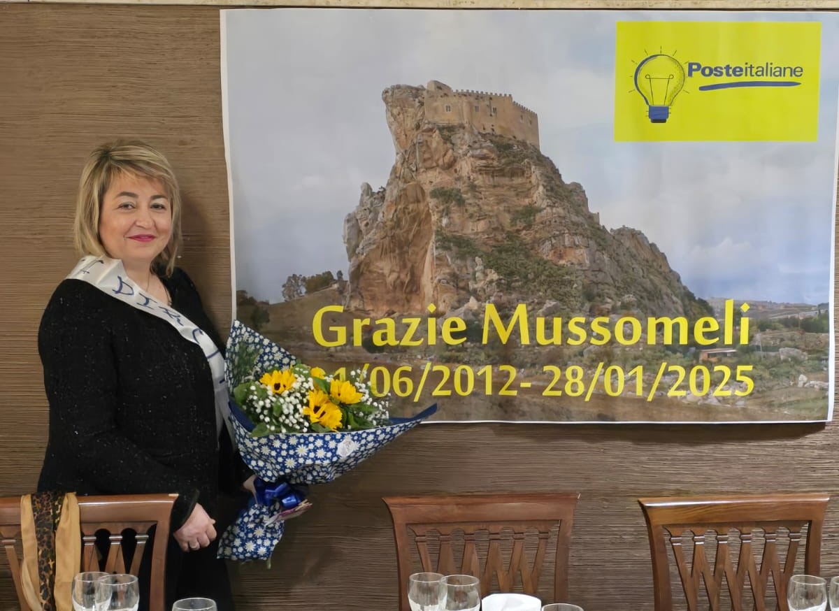 Cettina Mistretta Vallelunghese da tempo alle Poste di Mussomeli direttrice a Resuttano.”Felice e triste contemporaneamente”