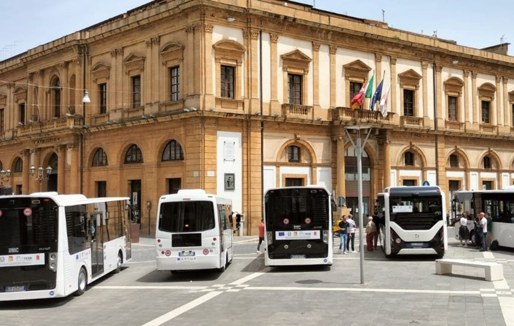 Caltanissetta. Promuovere il trasporto pubblico urbano con “Smartanissetta”: incontri e attività con il coinvolgimento attivo della cittadinanza