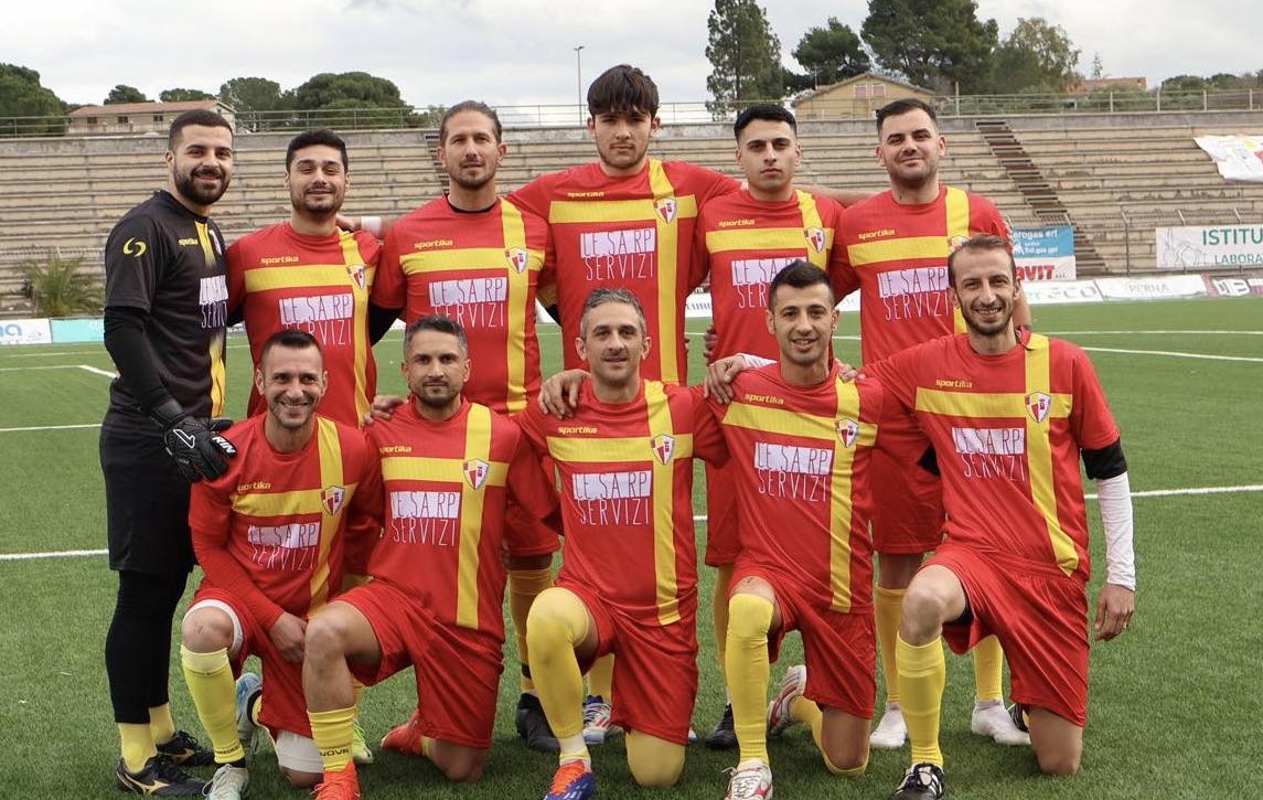 In Seconda categoria due gli anticipi del sabato con Atletico Nissa e Real Gela; domenica il Riesi a caccia di conferme in alta classifica