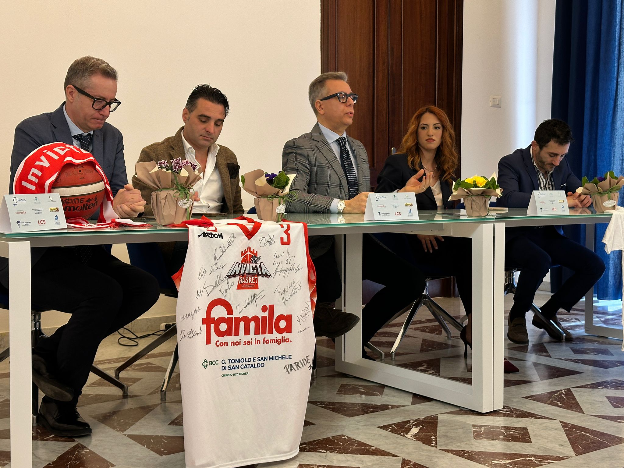 Caltanissetta. “Fight for Life”, la Muay Thai sul ring per combattere il cancro: il 23 febbraio evento di beneficenza che unisce sport e prevenzione oncologica