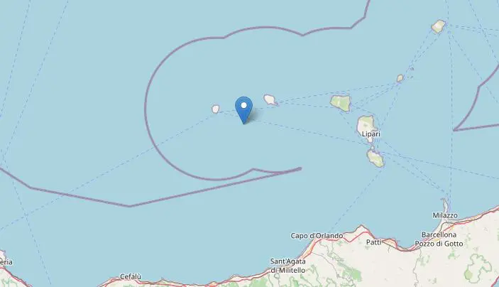 Scossa di magnitudo 4.8 nel Messinese, epicentro alle Eolie